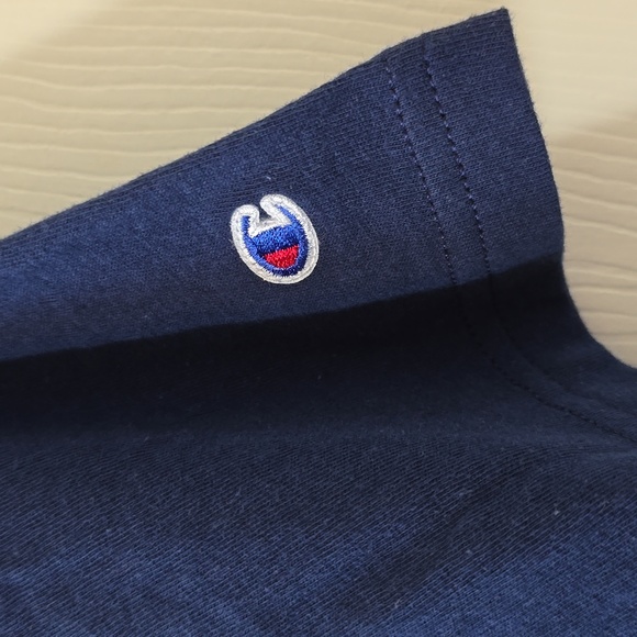 CHAMPION BRAND SIGNATURE BOYS DARK BLUE SHORT SLEEVE TEE-SHIRT SIZE XL 18/20 - Picture 7 of 15